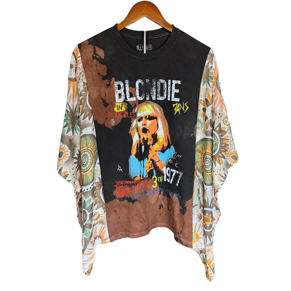 Blondie Upcycled Band Tee Boho Gypsy Flowy Sleeves Size Small/Medium/Large - Picture 2 of 8